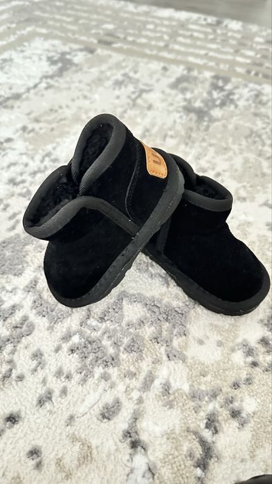 Продам детский зимний  комбинезон