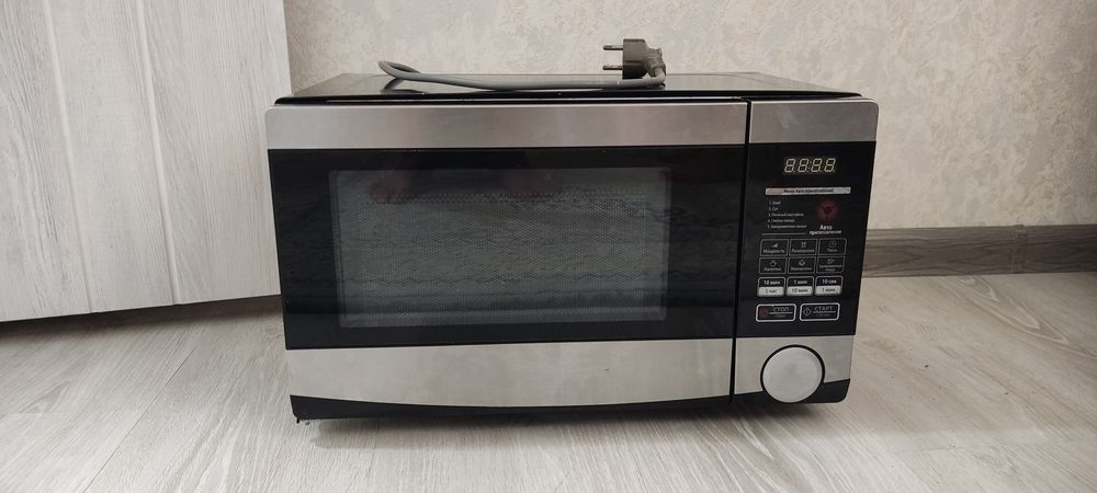 Продаётся Микроволновая печ Daewoo