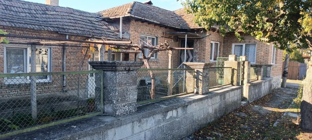 Къща от собственик в село Брестак общ. Вълчи дол