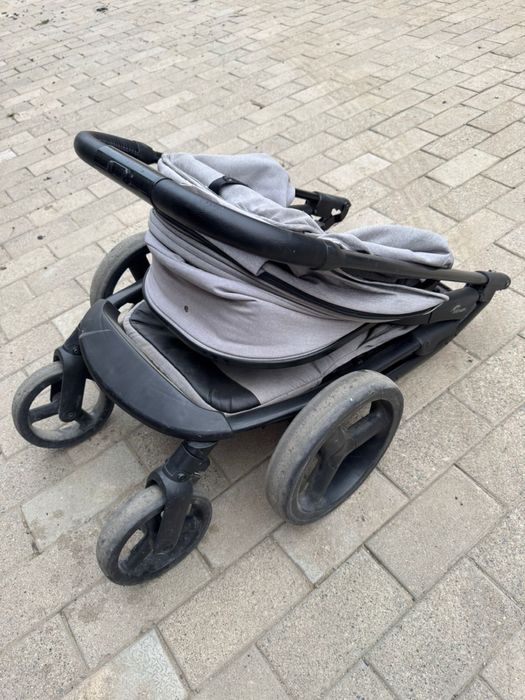 Коляска прогулочная Teknum