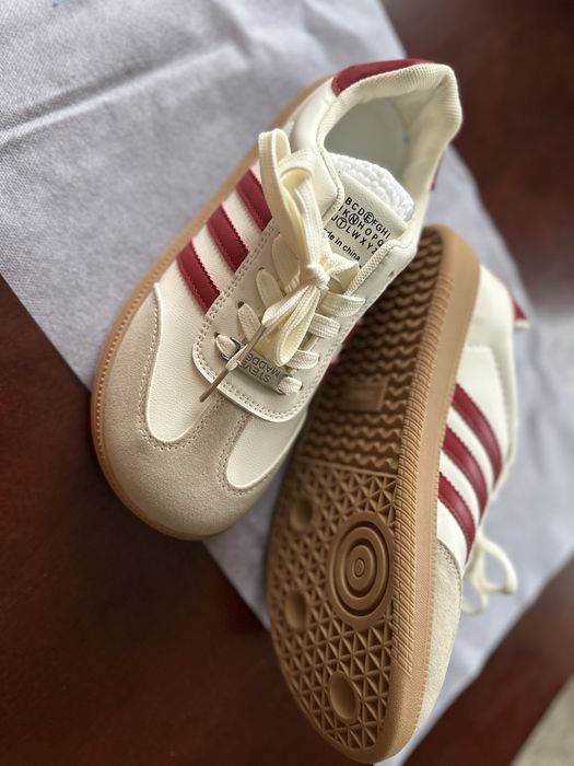 Продам новые кроссовки