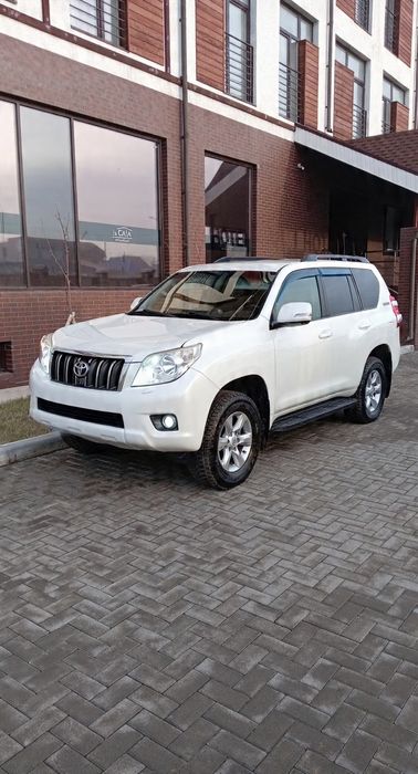 Аренда Toyota Prado с водителем