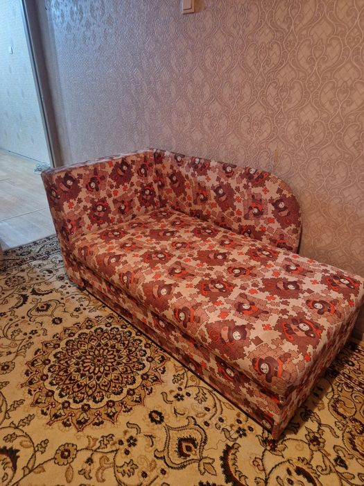 Отдам даром тахту