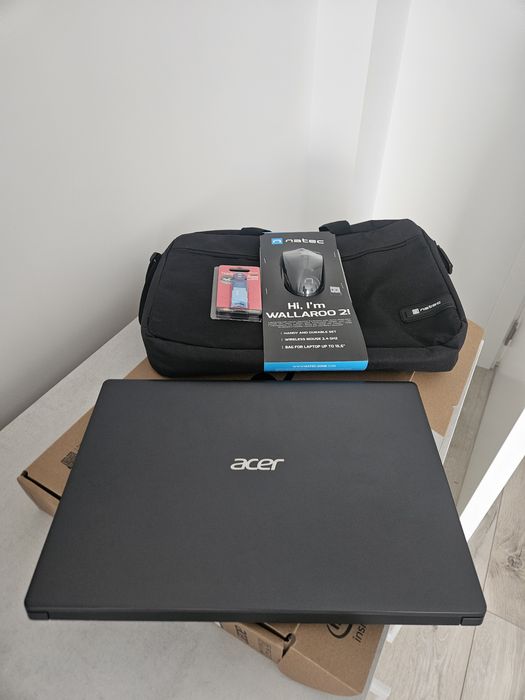 Лаптоп Acer Aspire 3 WIN 11 FULL HD 15.6 *ПОДАРЪК чанта и мишка