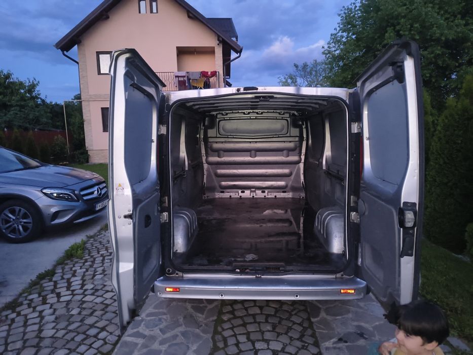 RENAULT Trafic 2010 — imagine 5