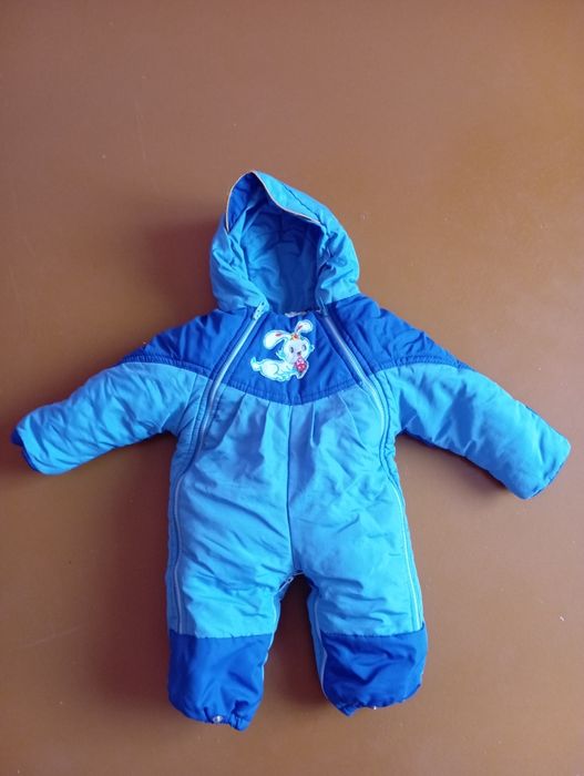 Зимний комбинезон для новорожденных