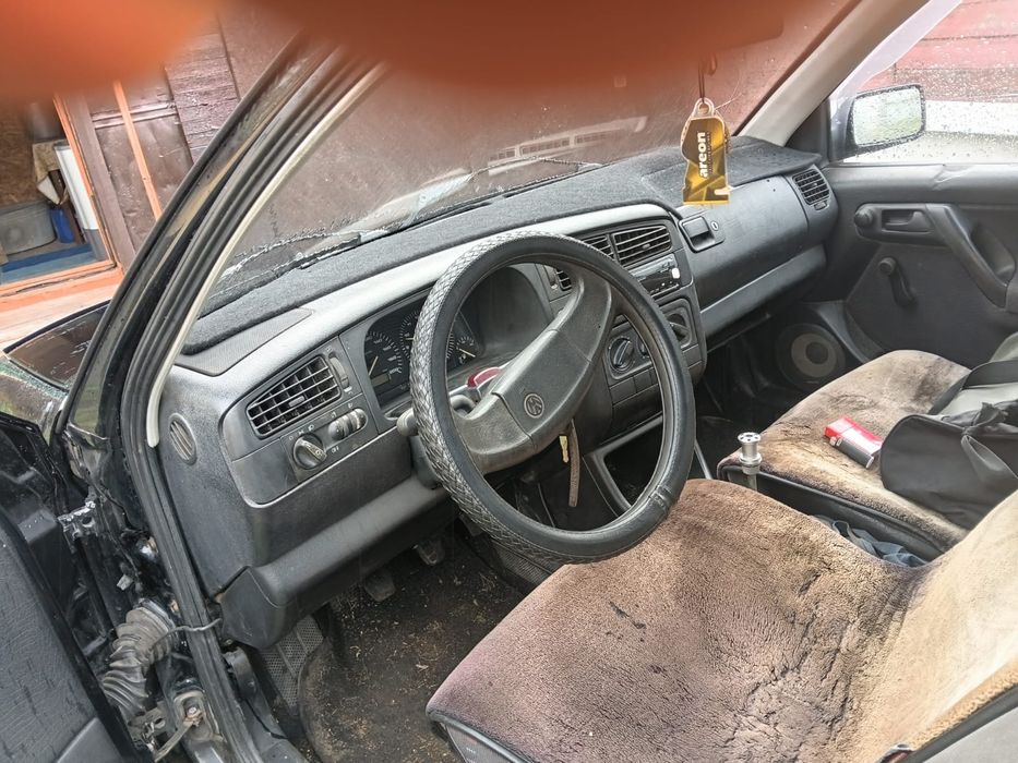 Продам гольфа 3 1992 года