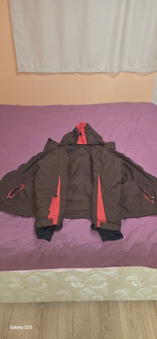 Яке за ски или сноуборд