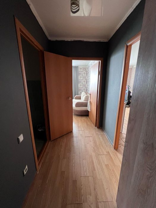 Продам 1 ком в маосемейном доме