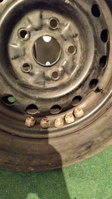 Продам колеса летни
