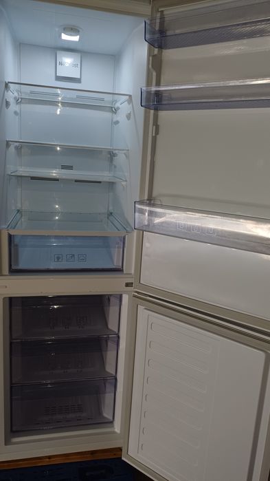 Беко - хладилни с фризер