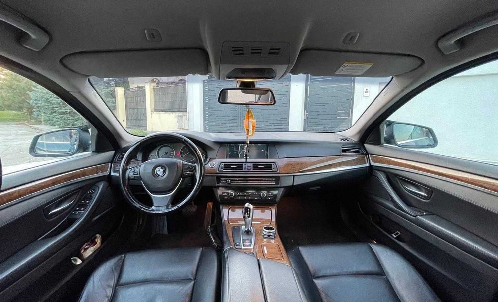 BMW 5 Series 2012 — imagine 5