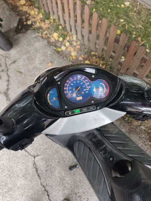 Aprilia sr 50 replica