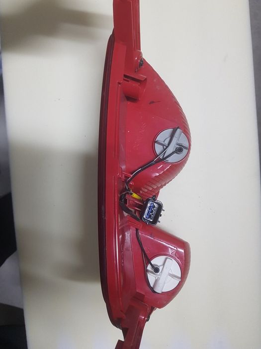 Продавам Габарит с мигач  HYUNDAI kona