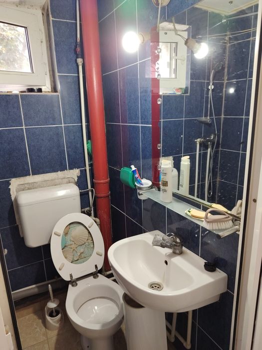 Eroii Revoluției metrou Bld.Pieptanari și străini,foreigners 900 Lei