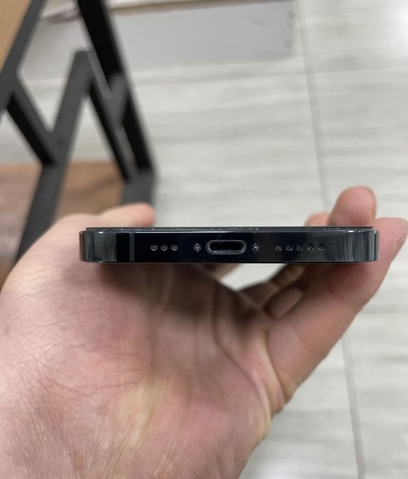 Iphone 12 pro sotiladi