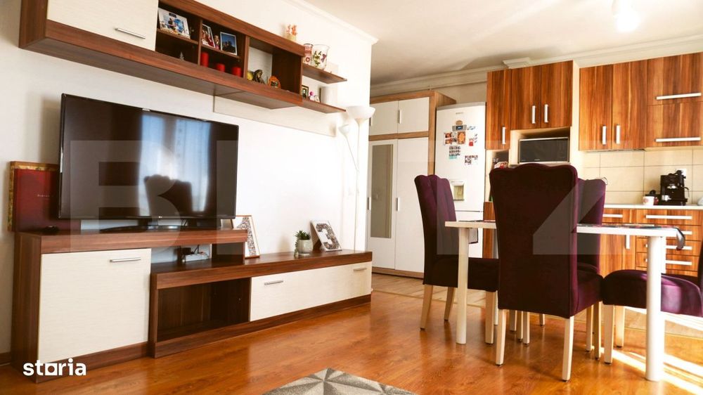 Apartament 3 camere, 53 mp, etaj intermediar, parcare, Sesul de Sus