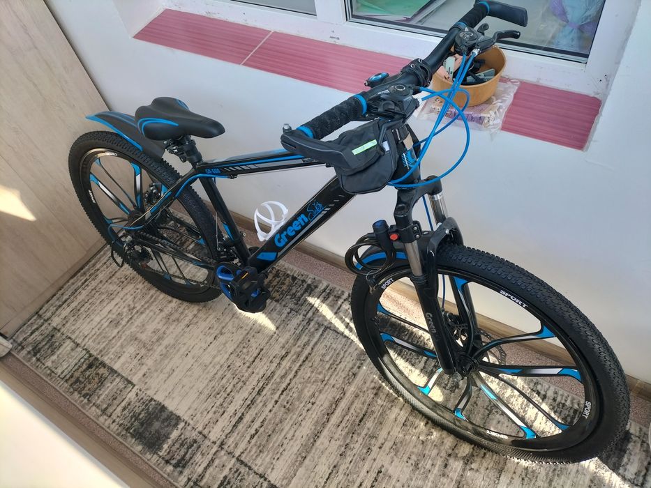 Продам горный спортивный велосипед