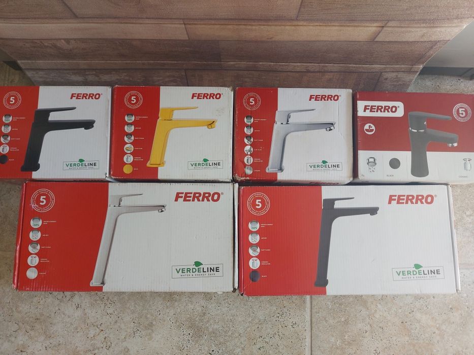 Стоящи смесители за мивка Феро.