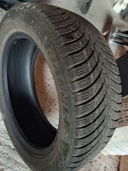 Vand anvelope 225/55/R18 dot 2025folosite iarna trecuta f putin..