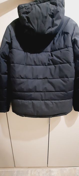 Продам зимниюю куртку