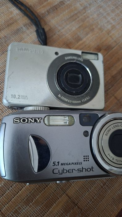 Aparate foto sony samsung defecte