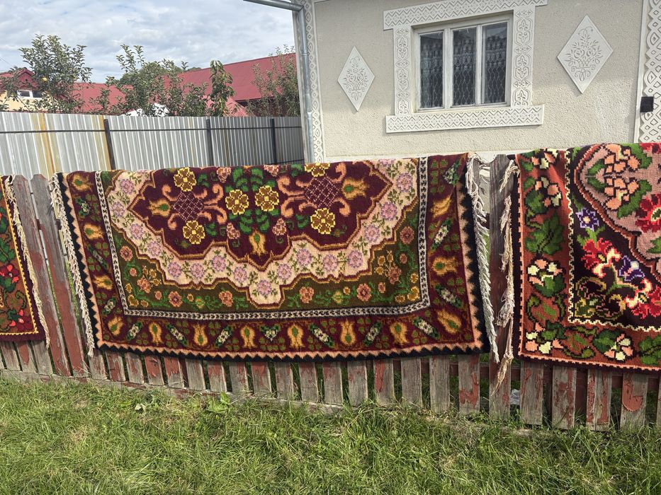 Vand covoare traditionale