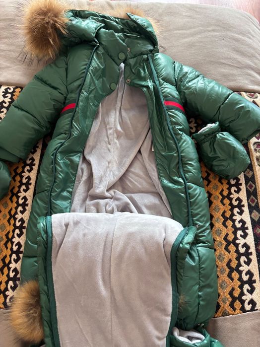 Продам комбенизон зимний 62-68см