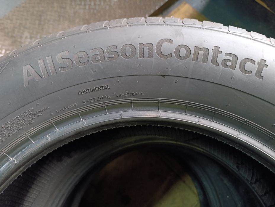 0 anvelopă All season 215 65 17 Continental dot 2024