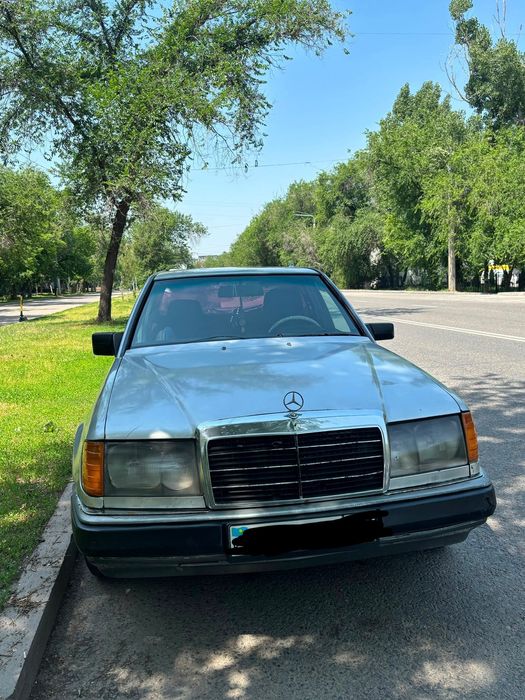 Mersedes Benz E230 W124