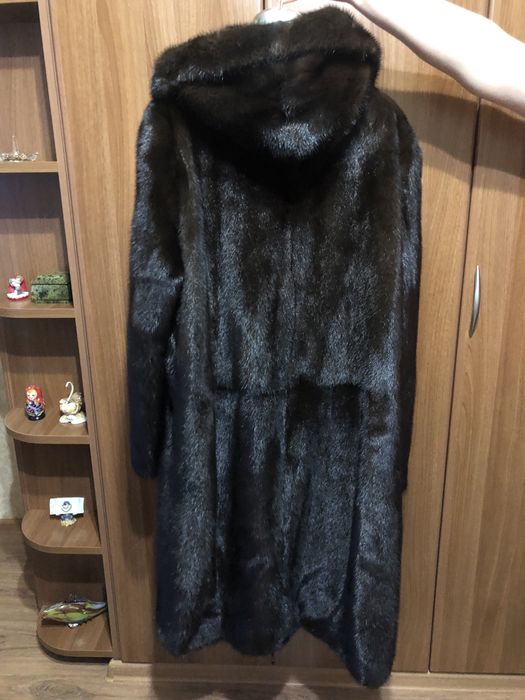 Продам норковую шубу