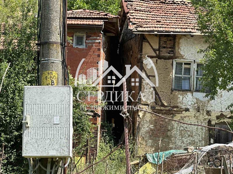 Къща в Благоевград, област-с.Еленово