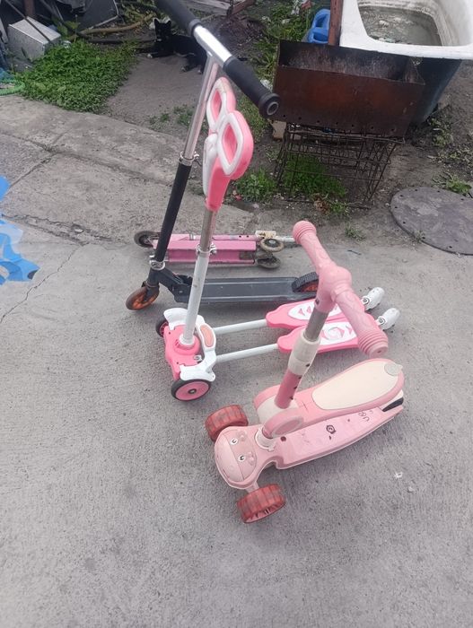 Продам детские самокаты