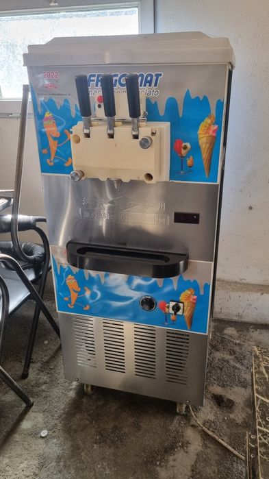 Frezer muzqaymoq aparat