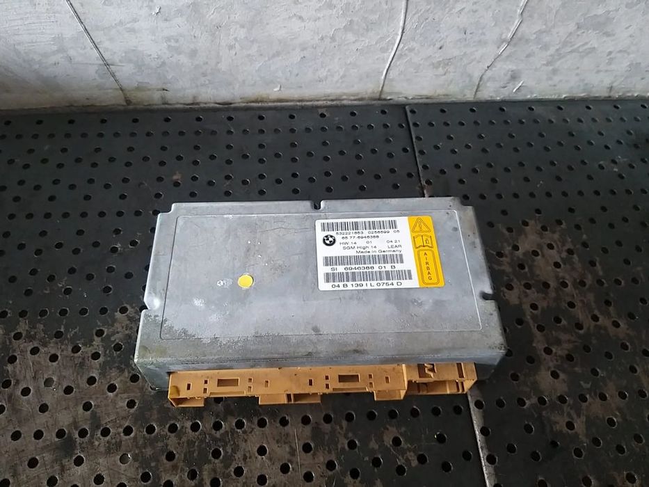 Modul calculator airbag bmw seria 5 e60 532221853 65776946388 694638801b
