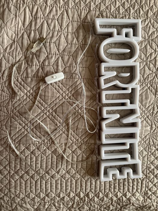 LED неонова лампа за стена Fortnite, USB захранване