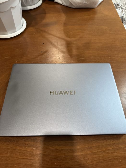 Продам или обмен Ноутбук Huawei