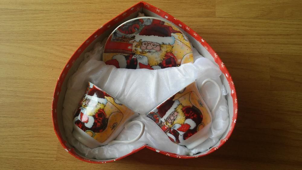 Set de două cești pentru servit cafeaua - imprimeu Moș Crăciun