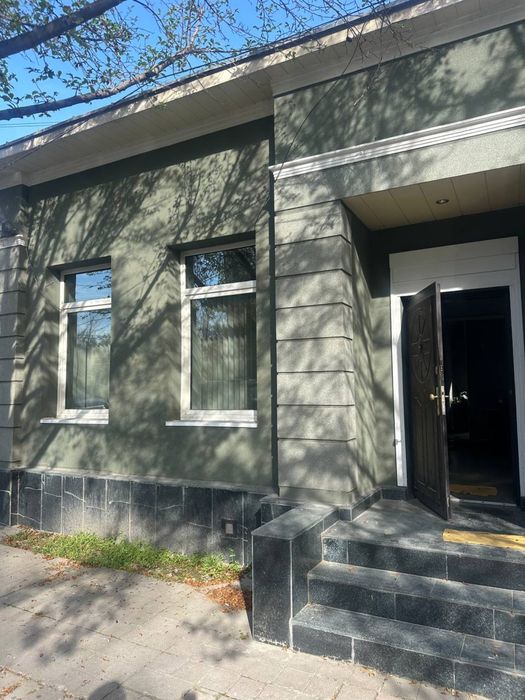 М.Улугбек. Акай Сити. Продам помещение под квартиру или офис. 85кв.м