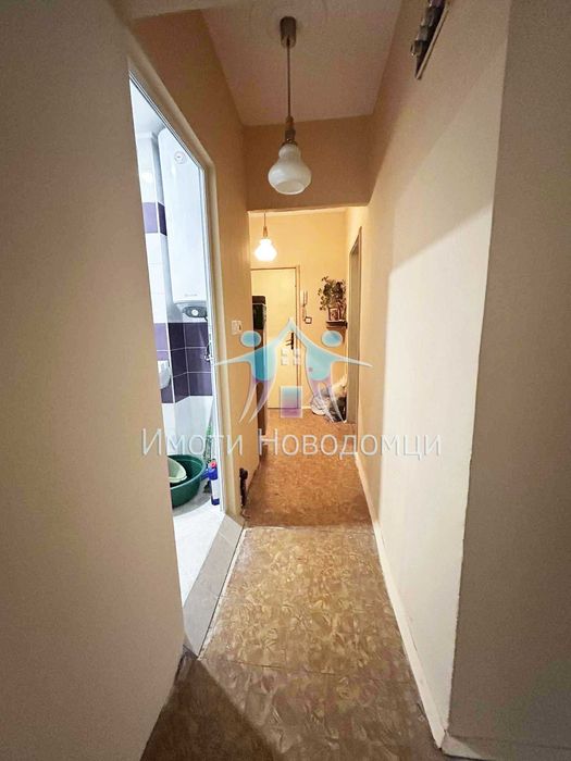 Продава се Тристаен апартамент в Шумен, Пазара - 74 кв.м за 1311 €/кв.м - Снимка #3