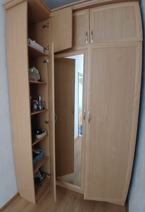 Продаю Прихожку 1.40×2.60