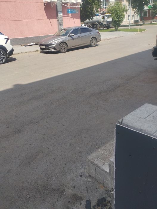 Легковой автомобиль