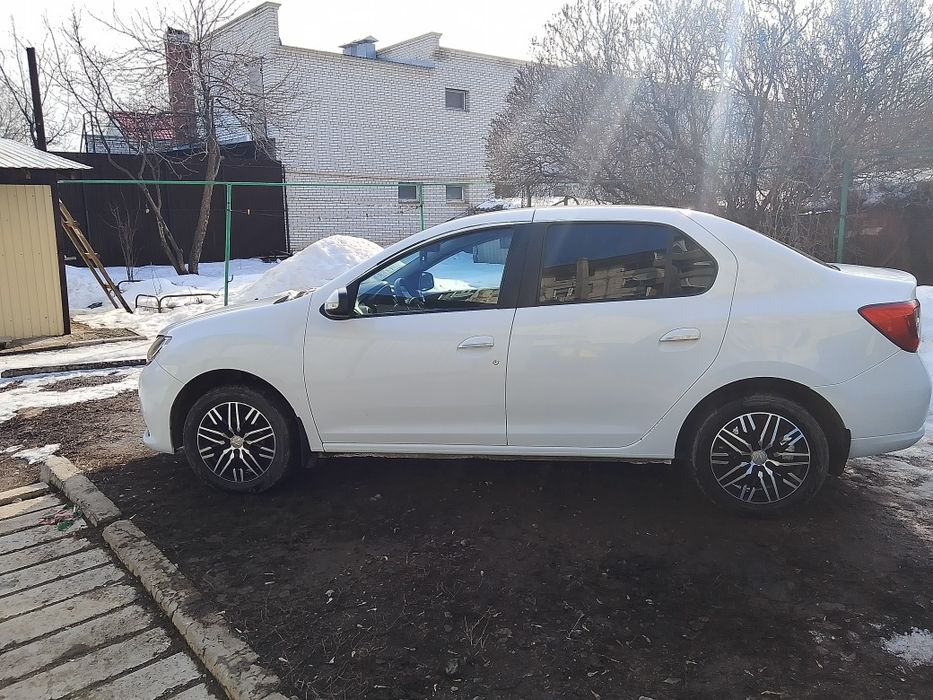 Рено Логан 2 люкс