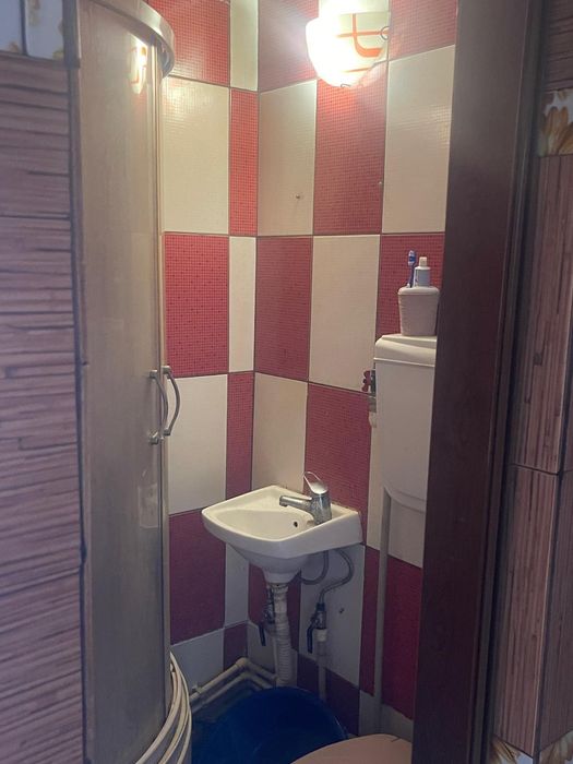 Garsoniera dd vanzare in m6 lângă vatra