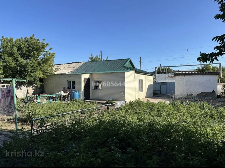 Часть дома , 4 Комнаты , 4.8 сот.