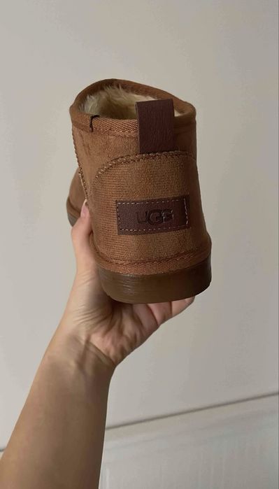 Vand UGG uri!! Dm