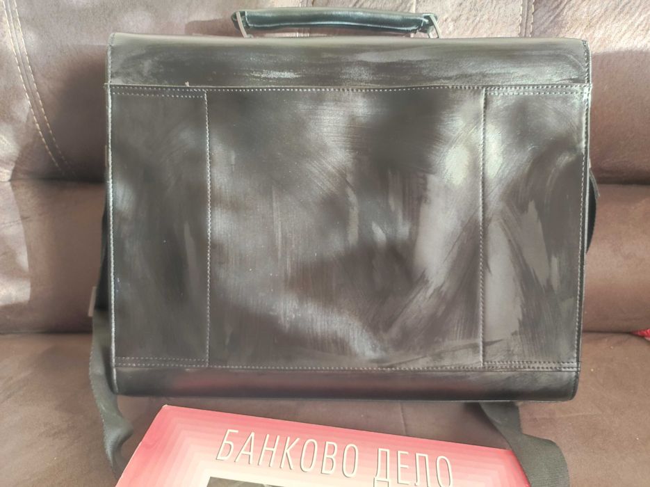 Нова кожена адвокатска чанта с доживотна гаранция