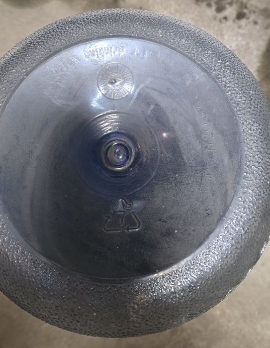 Бутыли 18.9л б/у