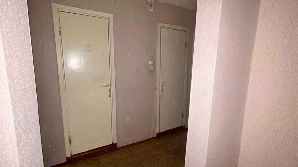 5 ком, 91 кв. район КСК 1 этаж