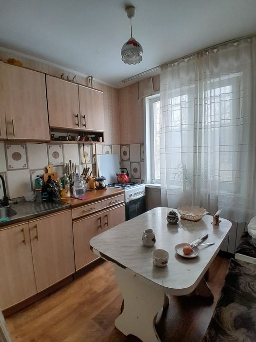 Продам 4х.ком.кв . Сергей тюленина